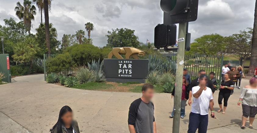 I was told, this was near where Carlos hung out with his Tiger. But rotate 180 and maybe go a comfortable distance you can see, away from the sign. Presumably the Tiger was smart enough not to go into that park!