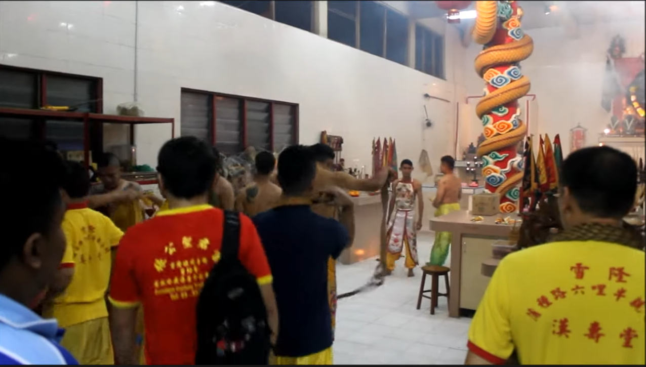 Students Demonstrate Their Trance Skills