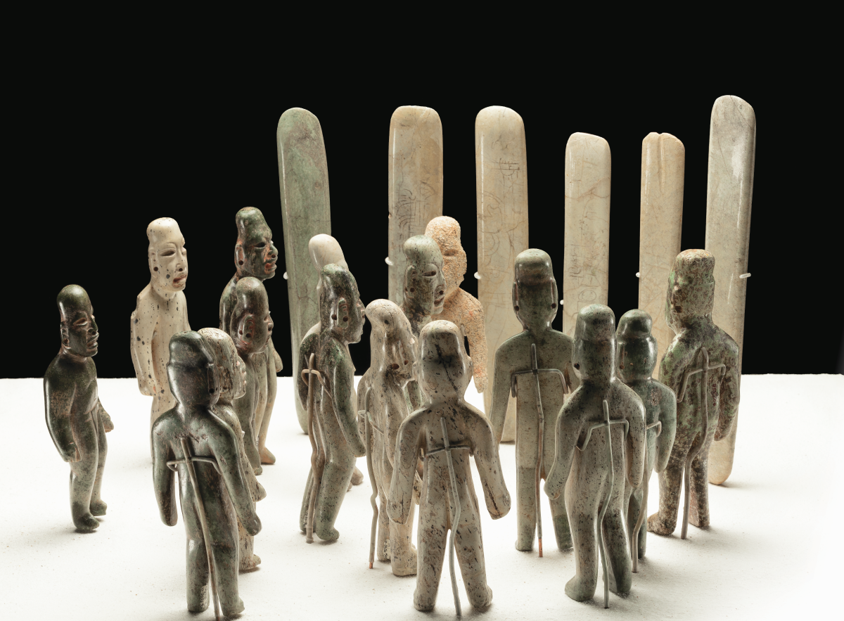 Olmec \"Jade\" figurines