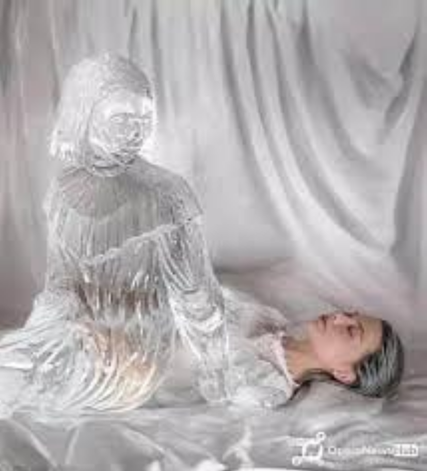 Now Astral Travelers, don't get excited. It doesn't work like this! I just needed a pic.