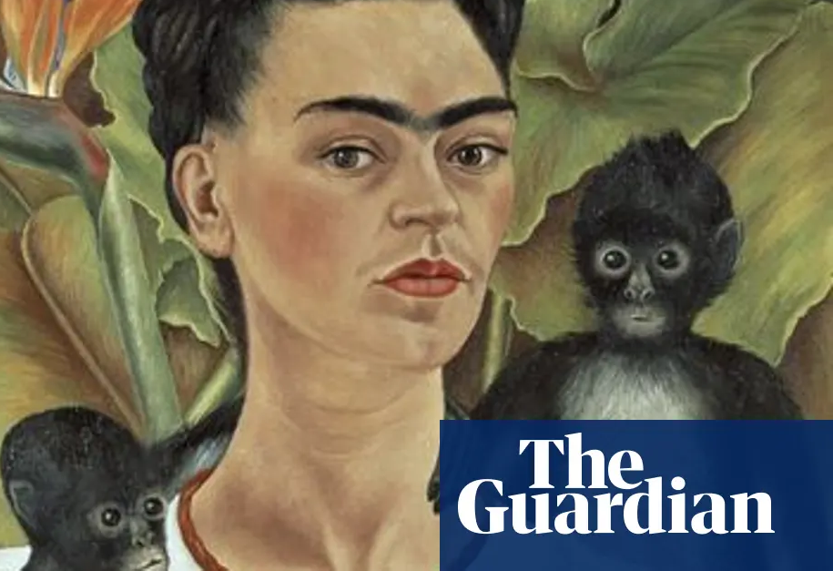 Cholita's idea of beauty. Anything less is \"boring\".